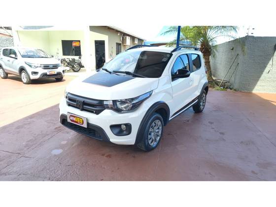 FIAT MOBI 1.0 FIREFLY FLEX TREKKING MANUAL